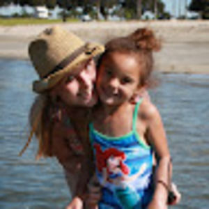 Meet your Posher, Casey